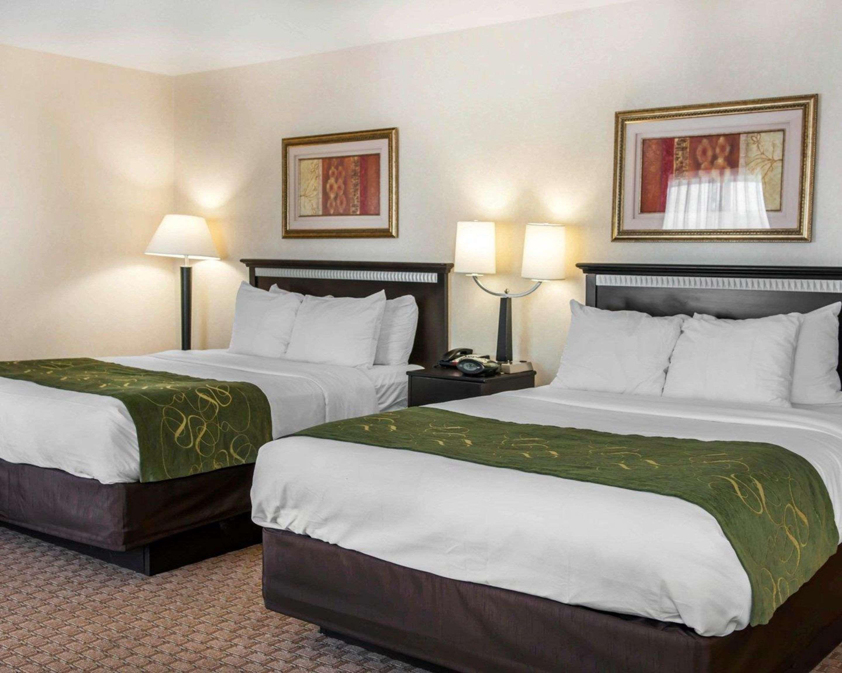 Comfort Suites Southport Kültér fotó