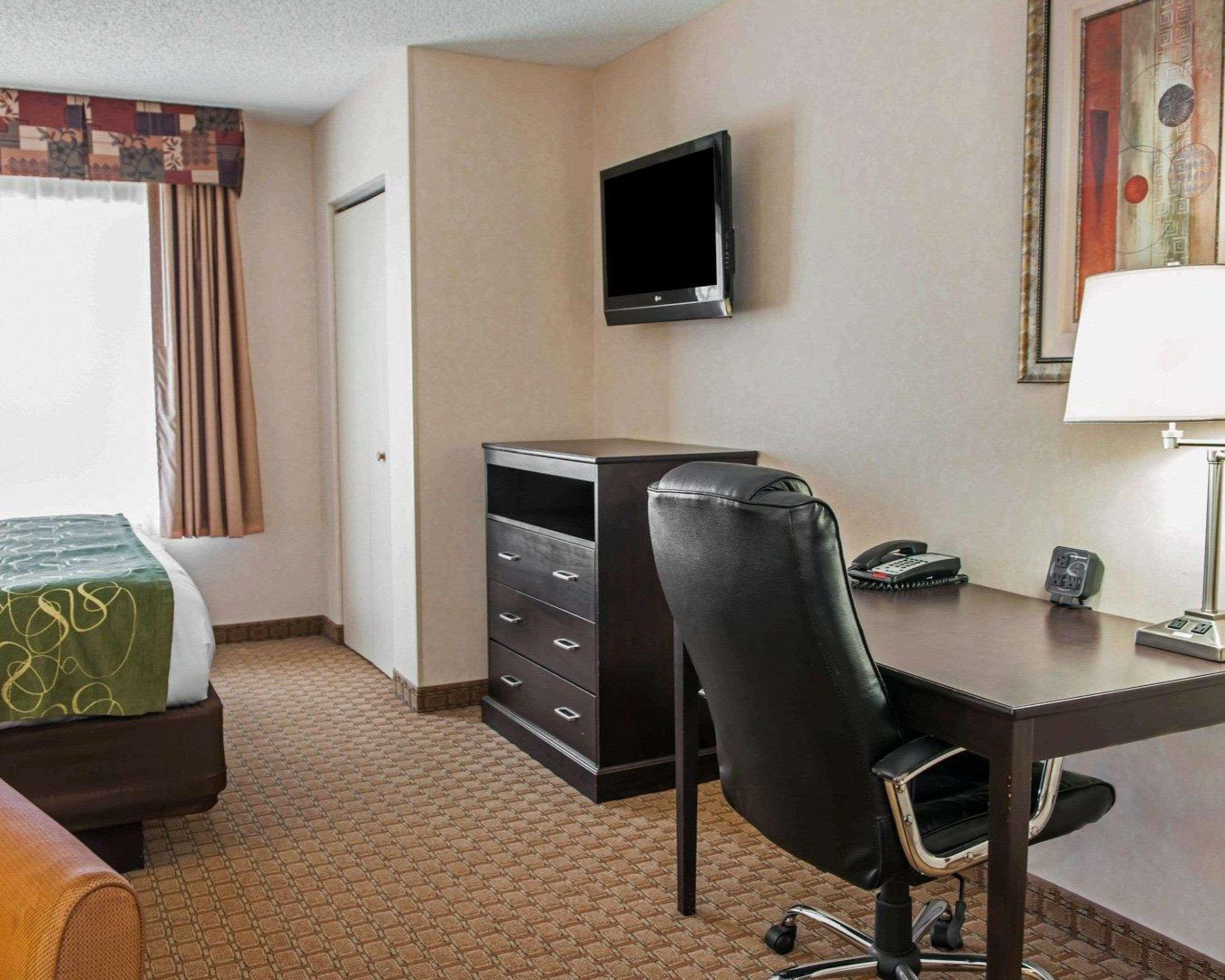 Comfort Suites Southport Kültér fotó