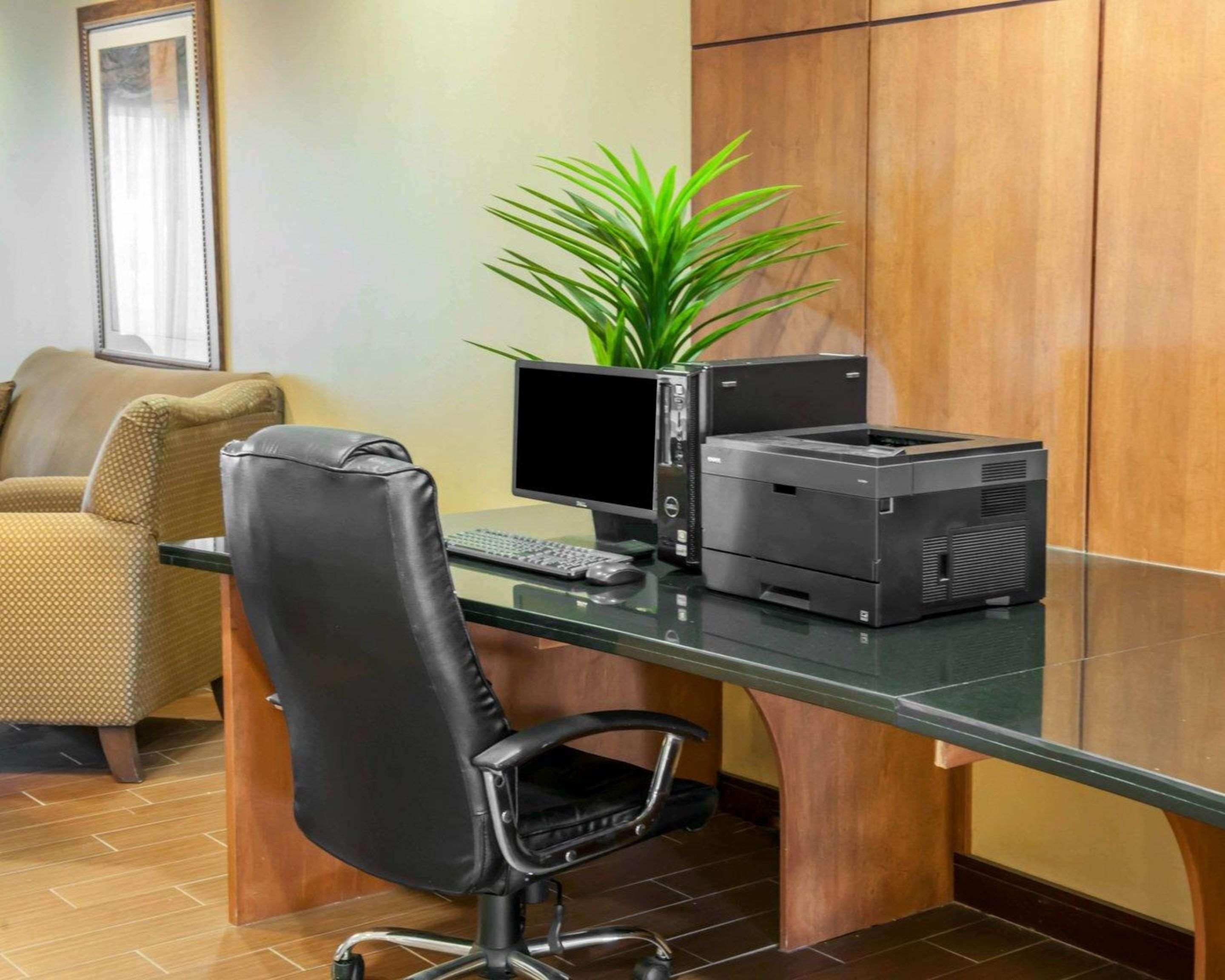 Comfort Suites Southport Kültér fotó