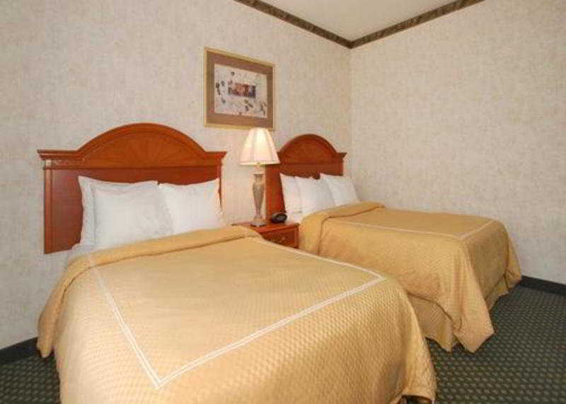 Comfort Suites Southport Kültér fotó